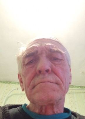 Александр, 69, Россия, Переясловская