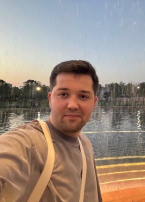 Oleg, 29, Russia, Krasnodar