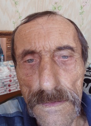 николай из Торжока 72 года