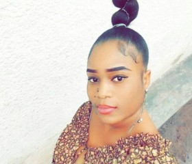 Bella, 30, Kinshasa