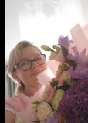 Елена, 53, Россия, Коммунар