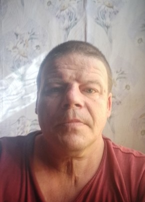 Андрей из Демидова 42 года