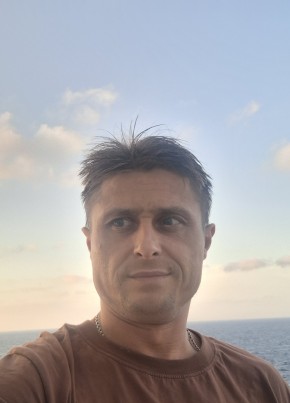 Юрий из Севастополи 39 лет