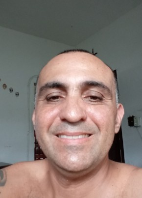 Eduardo Macedo, 45, Brazil, Sao Vicente