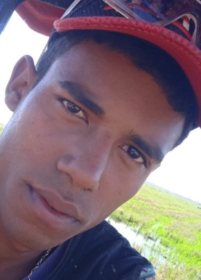 Yansel, 19, República de Cuba, La Sierpe