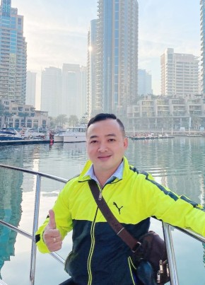Tony Tâm, 33, Công Hòa Xã Hội Chủ Nghĩa Việt Nam, Thành phố Hồ Chí Minh