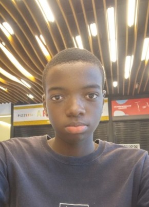 Isidro Might Ant, 18, República de Angola, Loanda