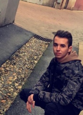 Anthony, 24, République Française, Montpellier
