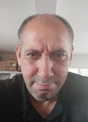 OKTAY   BASARİR из İstanbul 18 лет