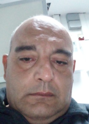 muzaffer Zirek, 49, Türkiye Cumhuriyeti, İstanbul