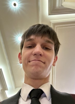 Алексей из Истры 23 года