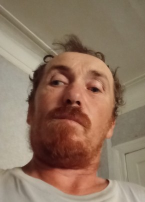 Олег из Астрахани 43 года