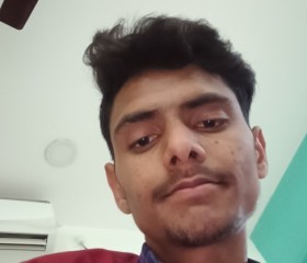 Raushan, 21, Patna