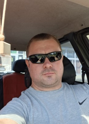 Александр из Малой Вишеры 37 лет