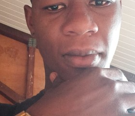 Philippe, 29, Petit-Bourg