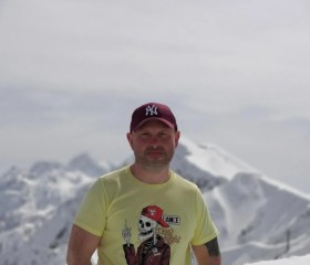 Sergey, 50, Al Ain