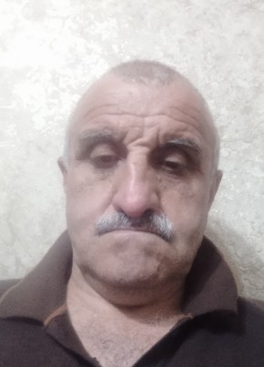 Муса из Хасавюрта 59 лет