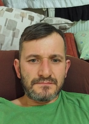 Tamer Kamber, 25, Türkiye Cumhuriyeti, Isparta