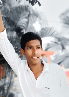 Mani, 18, India, Nandigāma