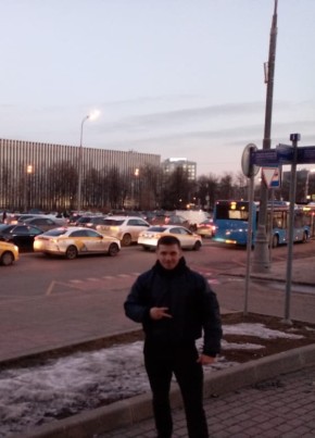 Юрий, 37, Россия, Собинка