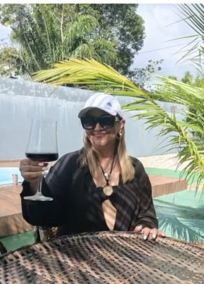 Márcia из Rio de Janeiro 61 год
