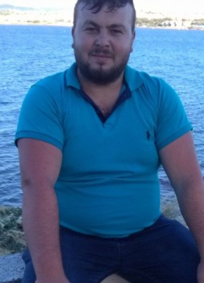 Zeki, 29, Türkiye Cumhuriyeti, Burhaniye