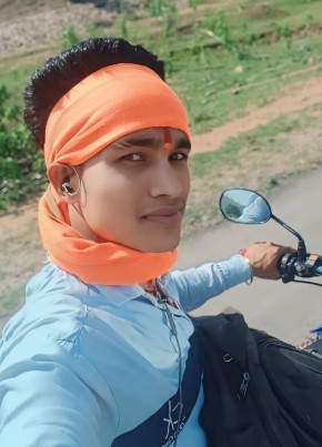 Hitesh Jaiswal, 18, India, Bilāspur (Chhattisgarh)