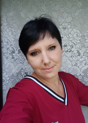 Ирина, 38, Россия, Сураж