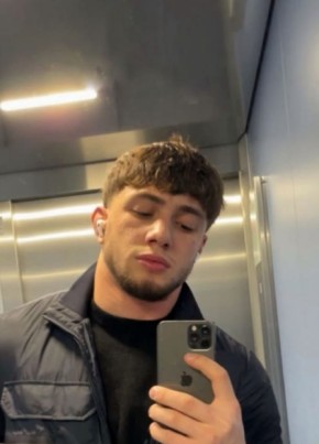 Омар из Navoiy 19 лет