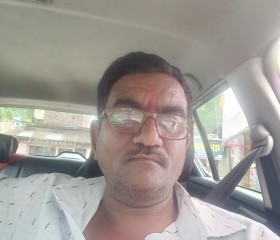 Narayan, 41 год, Bārsi