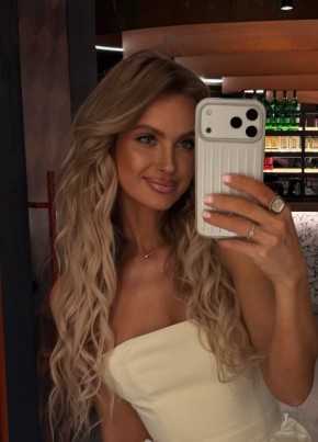 Елизавета из Омска 32 года
