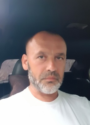 Константин из Лермонтова 46 лет