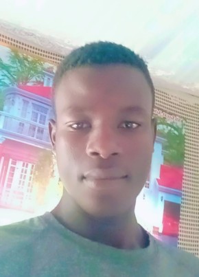 Dalton Derrick из Nairobi 21 год