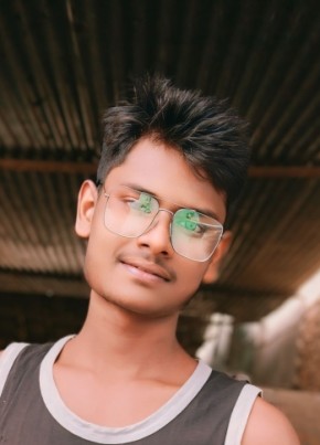 RAJAN KUMAR, 19, India, Rusera