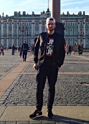 Владислав, 30, Россия, Отрадное