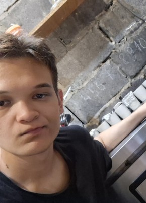 Айдар из Ногинска 23 года