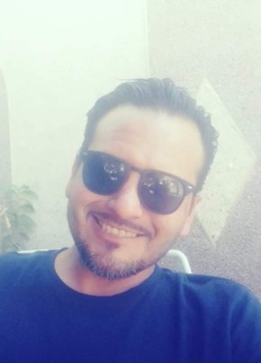 Eduardo Vega cas, 35, Estados Unidos Mexicanos, Saltillo