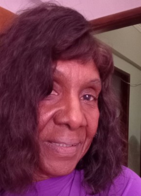 Edivalda María d из São Vicente 70 лет
