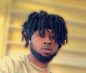 Hack man, 23, Port Elizabeth