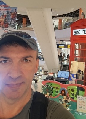 Валентин из Москвы 49 лет