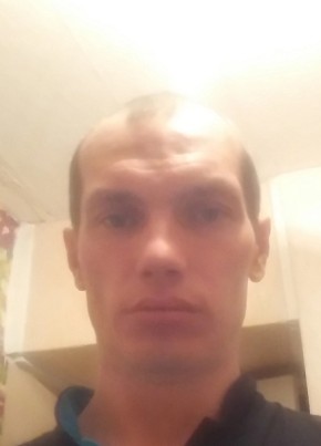 Александр, 35, Россия, Шумиха