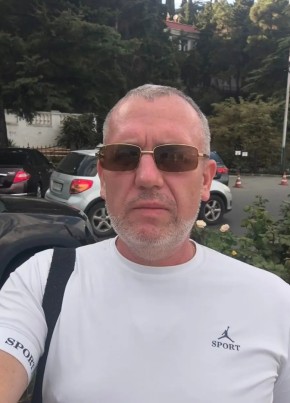 Евгений из Усть-Омчуга 52 года