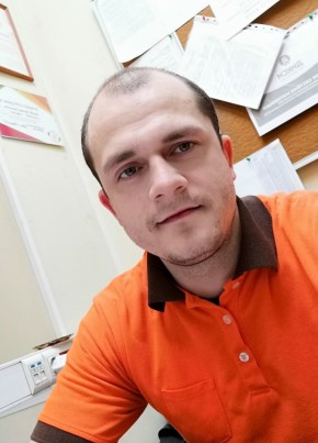 Денис из Маркса 36 лет