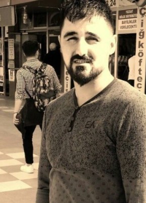 Adem, 35, Türkiye Cumhuriyeti, Ankara