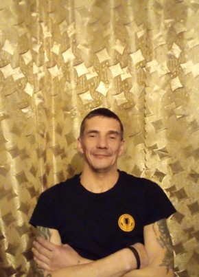 Максим Калашнико, 46, Россия, Молодёжное