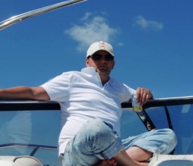 ROMAN, 45, Moscow