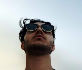 Vagif Huseynzada, 29, Khirdalan