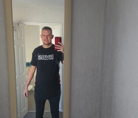 Jamie, 35, Clydach