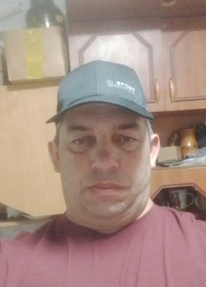 Владимир из Пугачева 42 года
