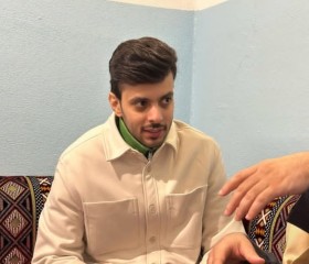 حميدان, 24, Milano